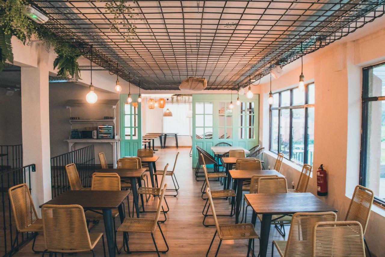 Latas Surf Lodge 洛雷多 外观 照片