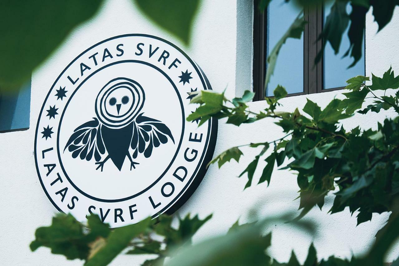Latas Surf Lodge 洛雷多 外观 照片